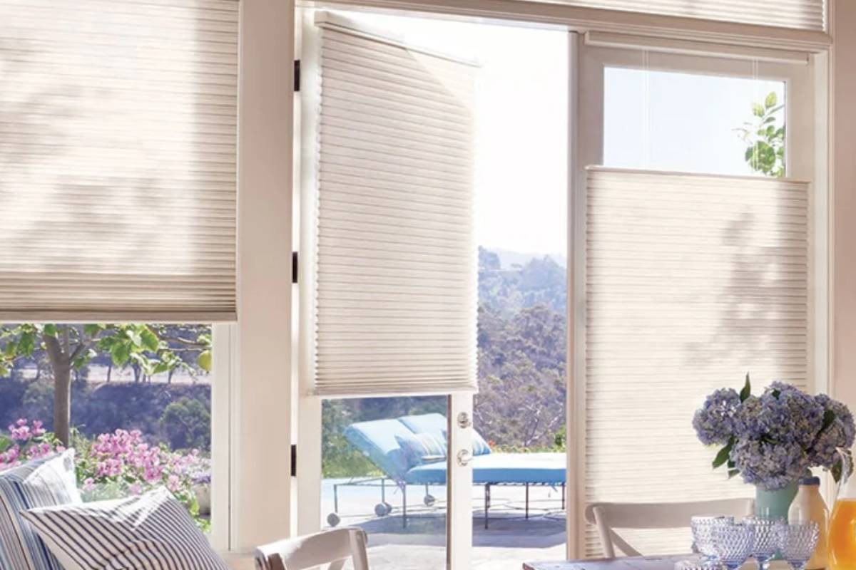 Hunter Douglas Duette® Honeycomb Shades cell shades cellular shades honeycomb blinds near Kalaheo, Hawaii (HI)